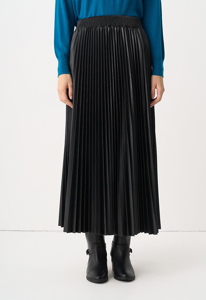 Choice Single Tone Faux Leather Pleated Skirt Black