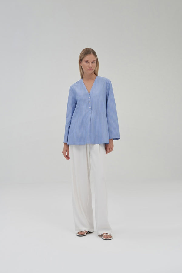 Kk Design V-Neck Pleated Detailed Shirt Blue