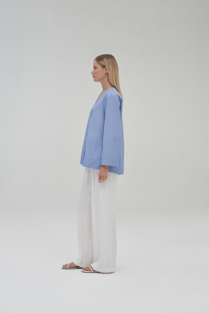 Kk Design V-Neck Pleated Detailed Shirt Blue