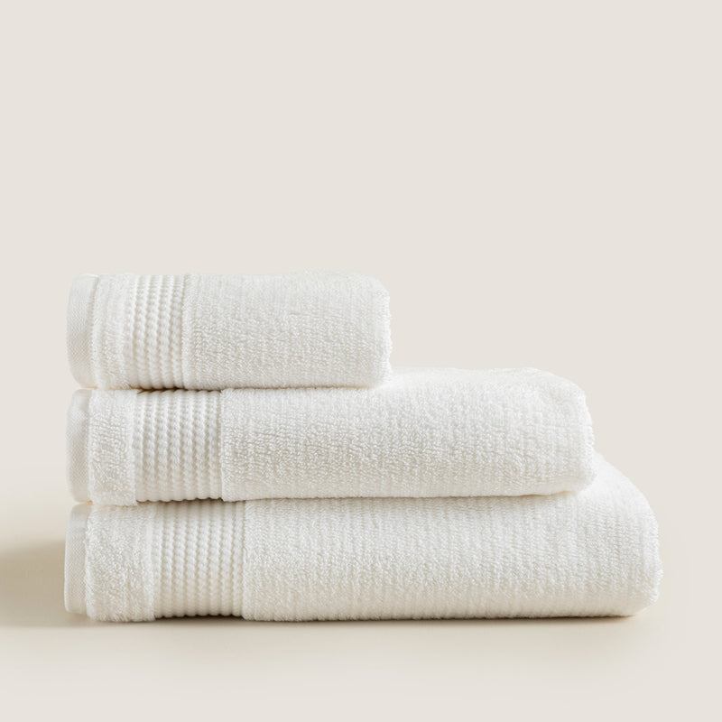 Chakra Eva Cotton Bath Towel 85X150 Cm White