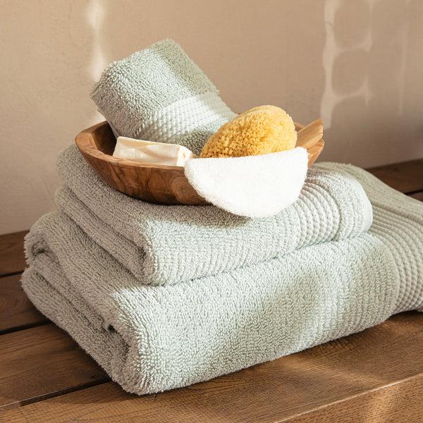 Chakra Eva Cotton Towel 85X150 Cm Light Green