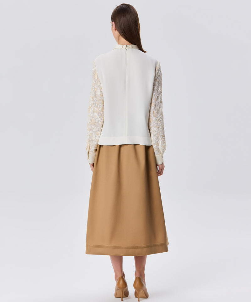 Machka Floral Embroidered Blouse Beige