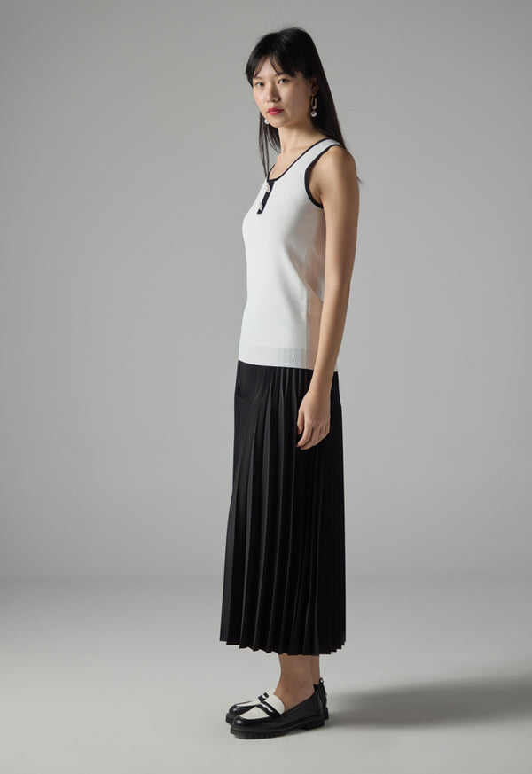 Choice Contrast Knitted Sleeveless Top Off White