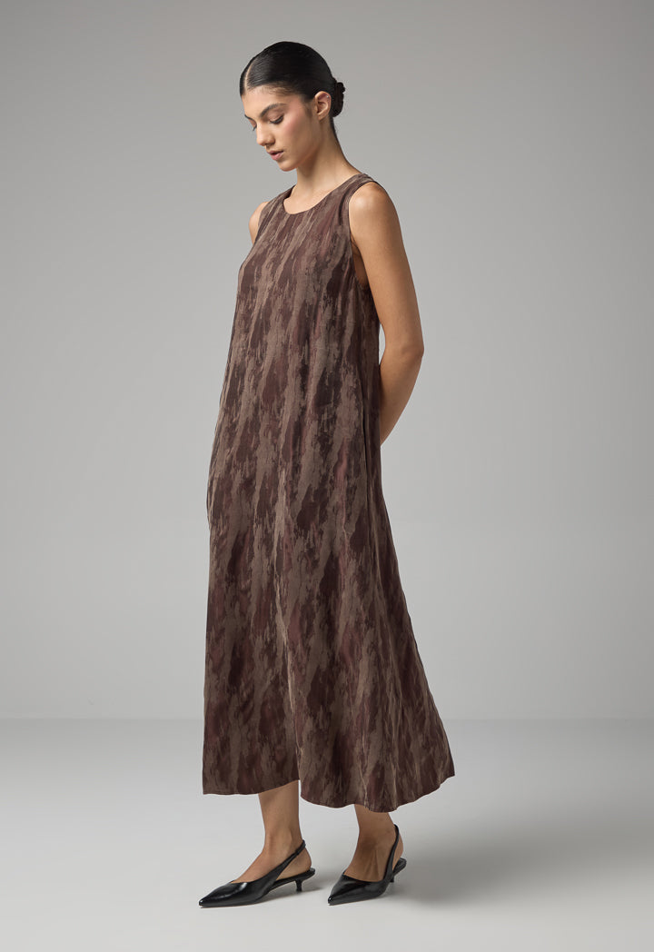 Choice Contrast Sleeveless Flared Dress Brown