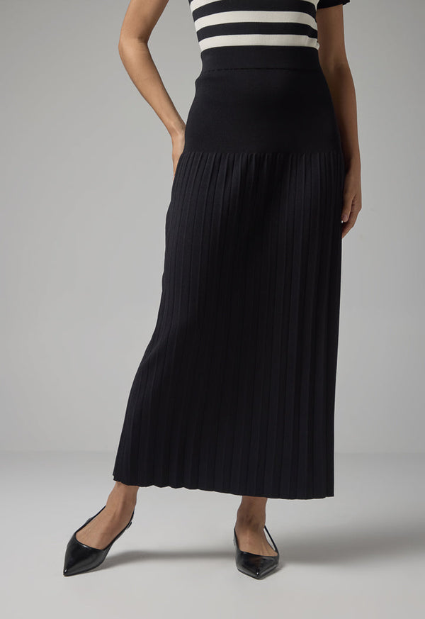 Choice Solid Knitted Pleated Maxi Skirt Black