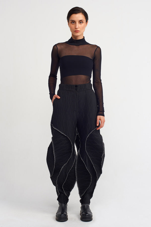 Nu Stitched Detail Pleated Pants Black/Offwhite