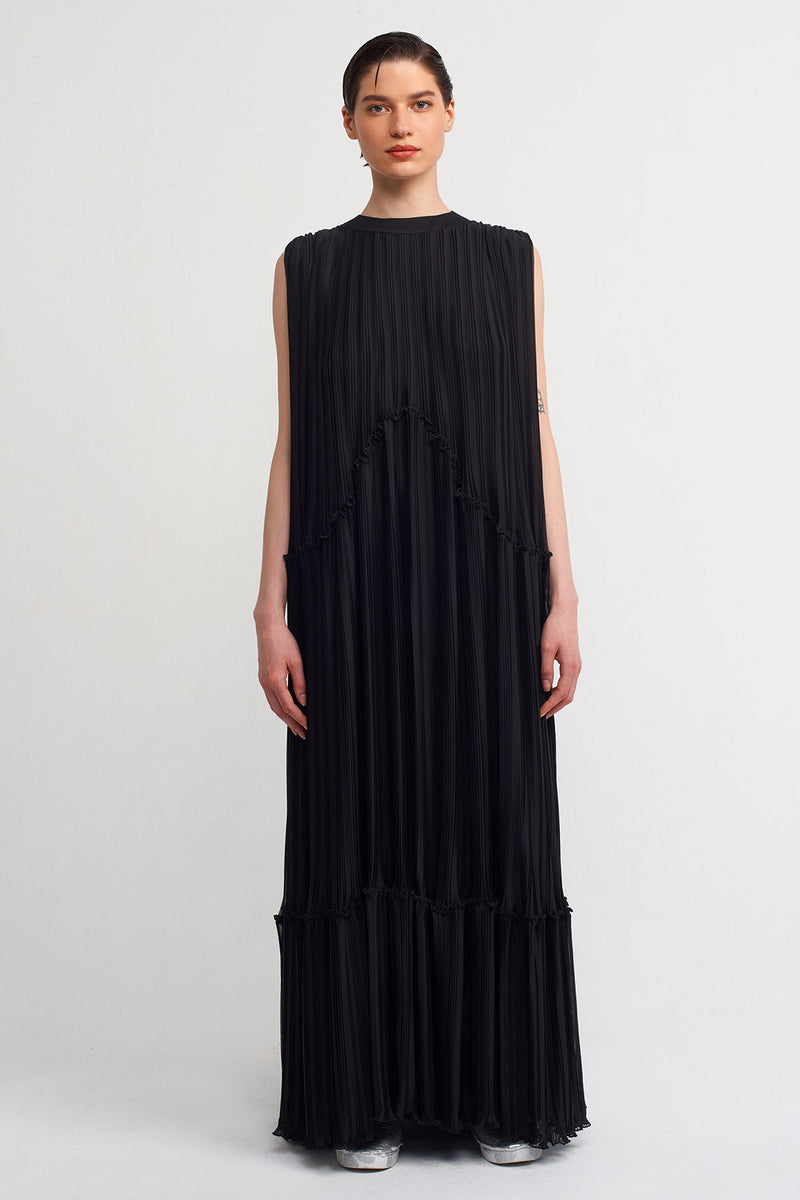 Nu Tiered Detail Pleated Long Dress Black