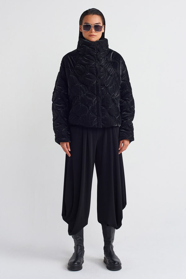 NU Droplet Quilted Short Jacket Black