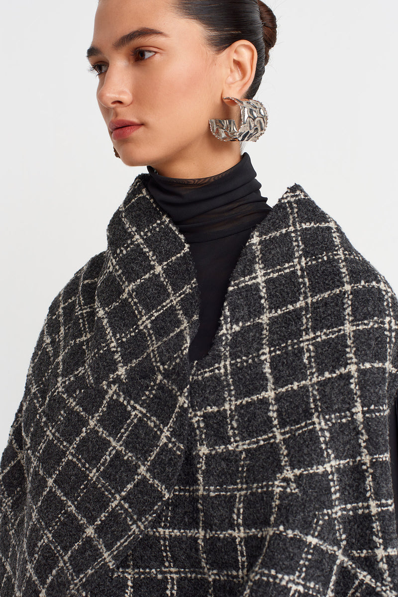 Nu Asymmetric Plaid Vest Grey/White