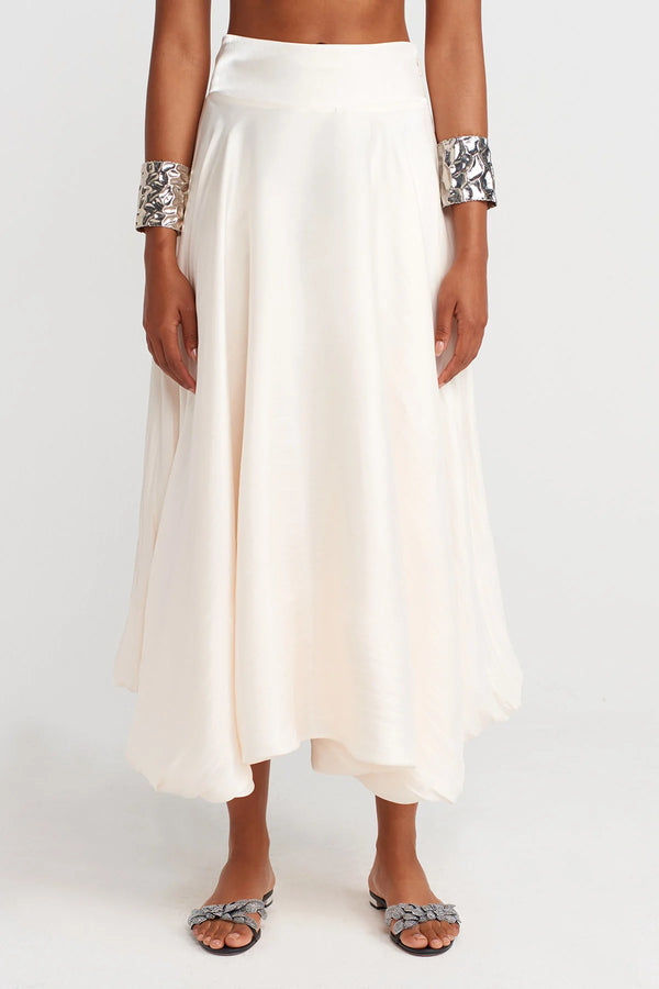 Nu Shiny Balloon Skirt Ecru