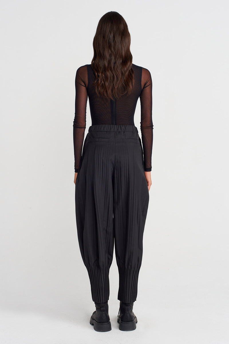 Nu Pleated Hem Trousers Black