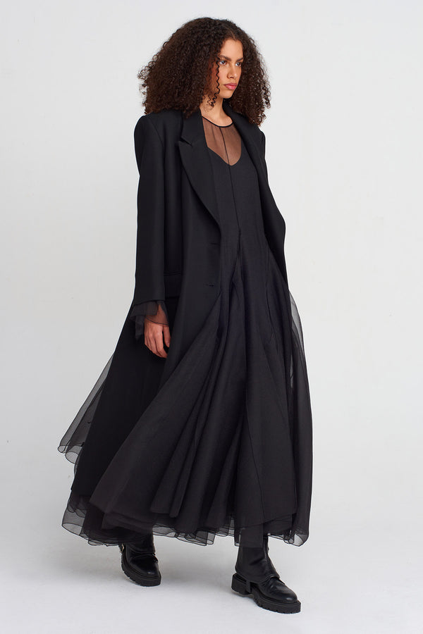 Nu Long Coat With Back String Detail Black