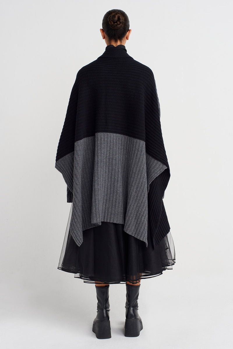Nu Two-Tone Oversized Knit Cardigan Black & Grey