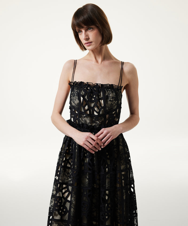 Machka Ruffled Lace Dress Black