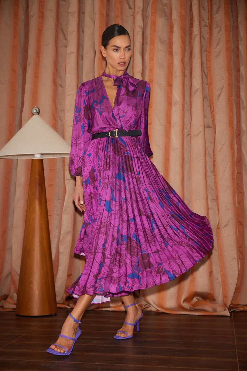 Setre Halter Neck Pleated Patterned Dress Purple