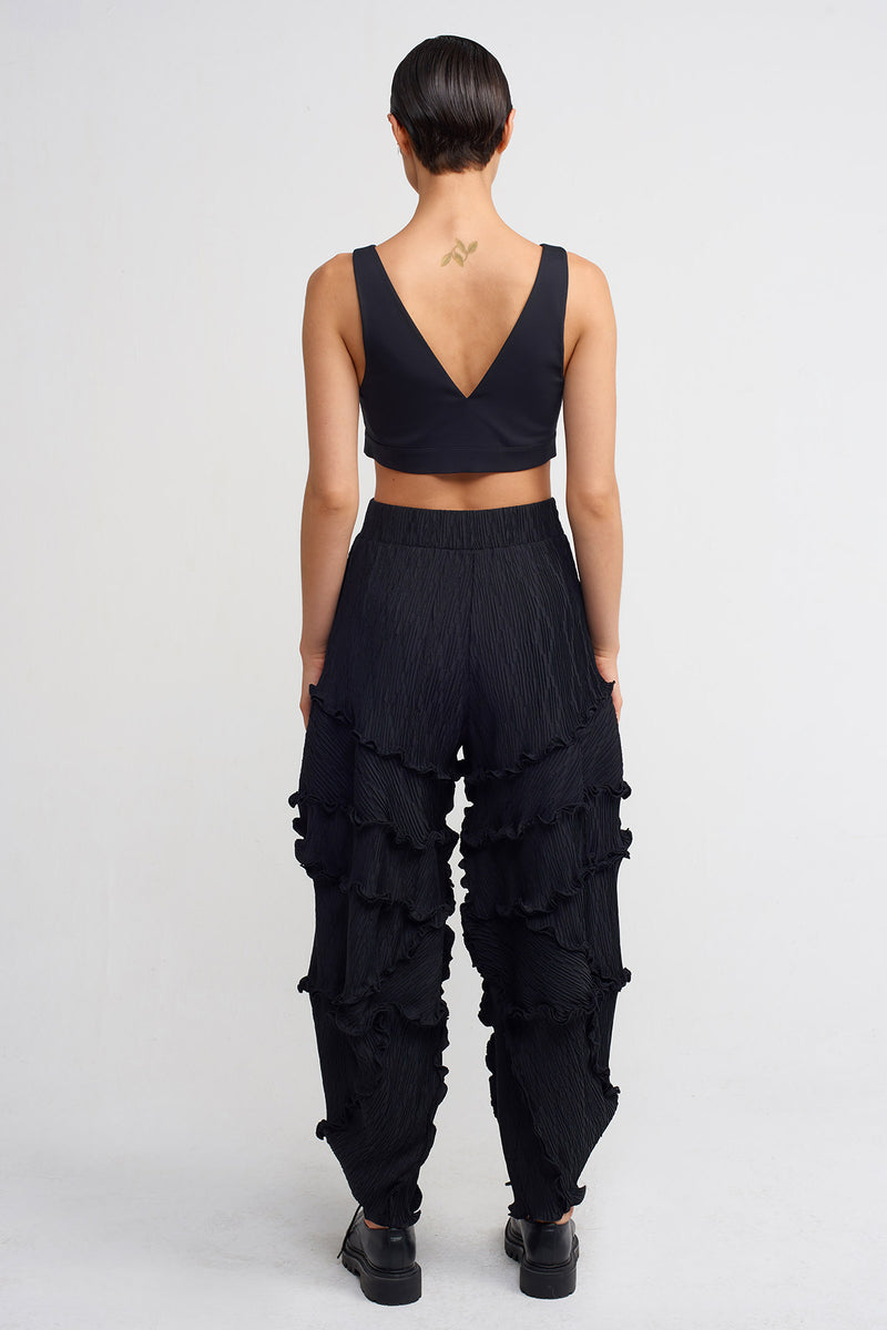 Nu Stitch-Detailed Pleated Trousers Black