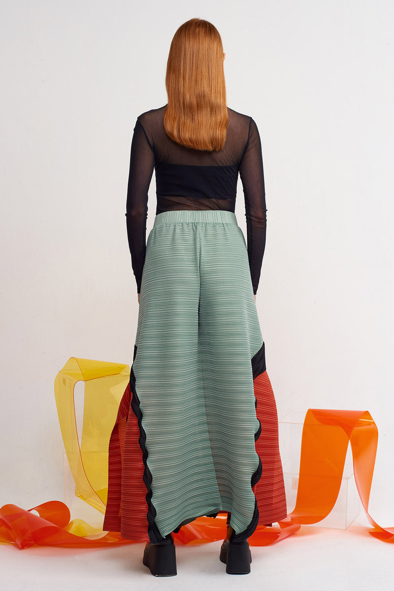 Nu Color-Blocked Pleated Trousers Multi Color