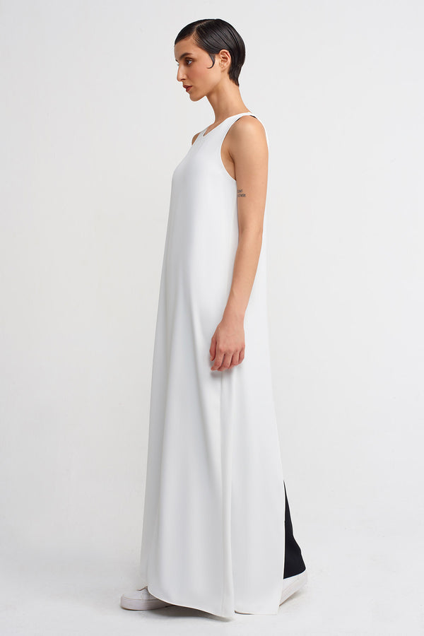 Nu Backless High-Slit Long Dress Off White/Black