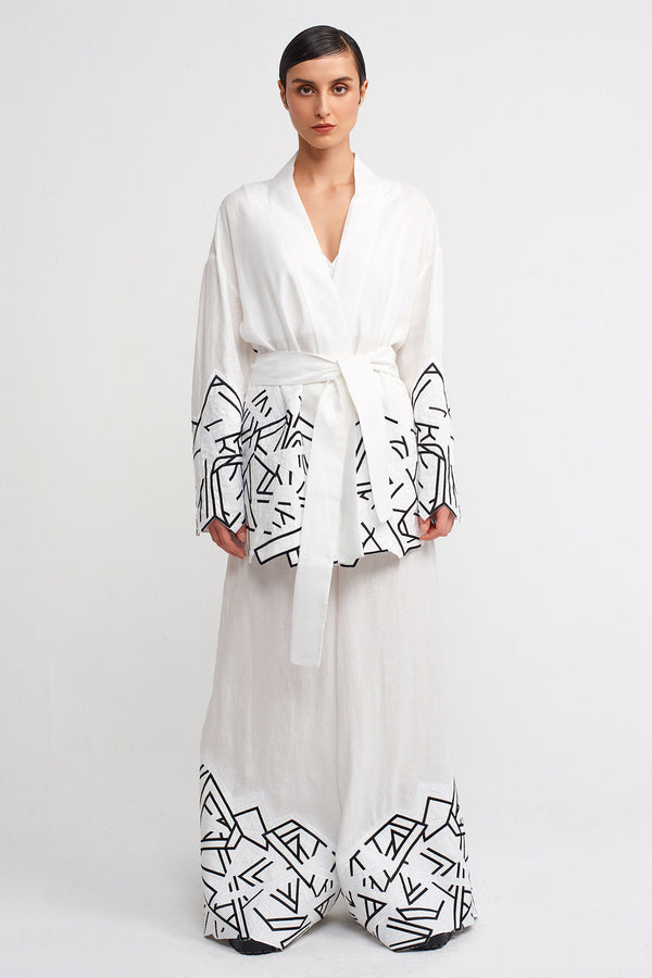 Nu Embroidered Short Kimono With Hem Details Off White/Black