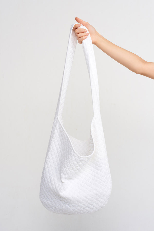 Nu Quilted Shoulder Bag Off White