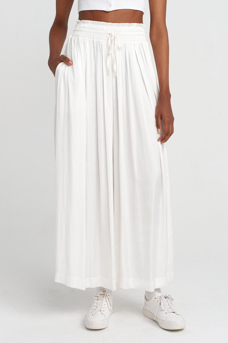 Nu Satin Elegant Pants Off White