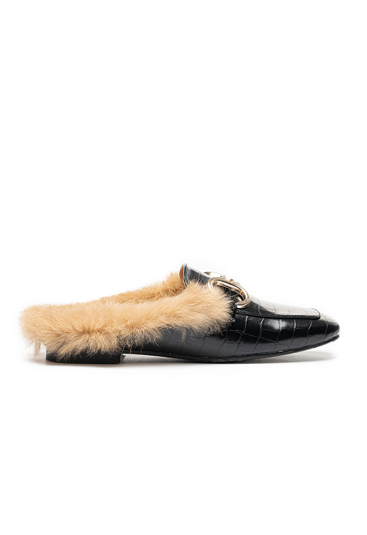 Choice Fluffy Flat Loafers With Metal Buckle Black