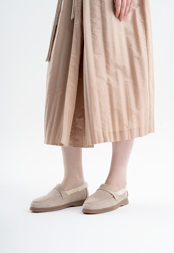 Choice Solid With Fur Deatail Shoes Silver