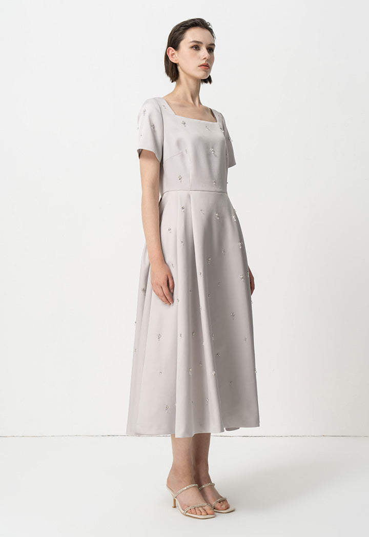 Choice Short Sleeves Embellished Midi Dress Grey