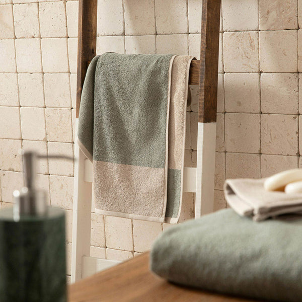 Chakra Arian Bath Towel 85X150Cm Green