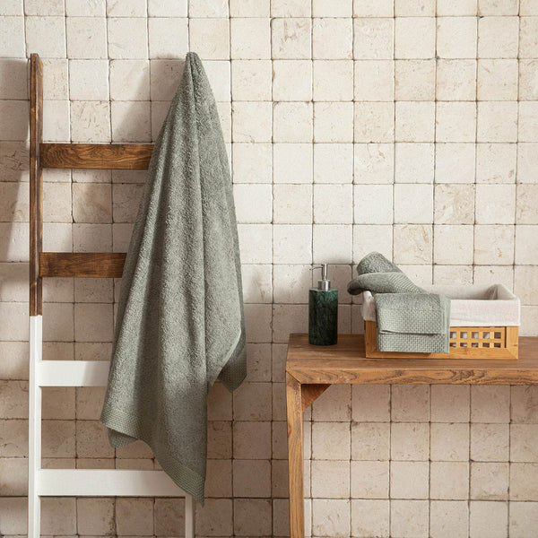 Chakra Matteo Bath Towel 85X150Cm Green