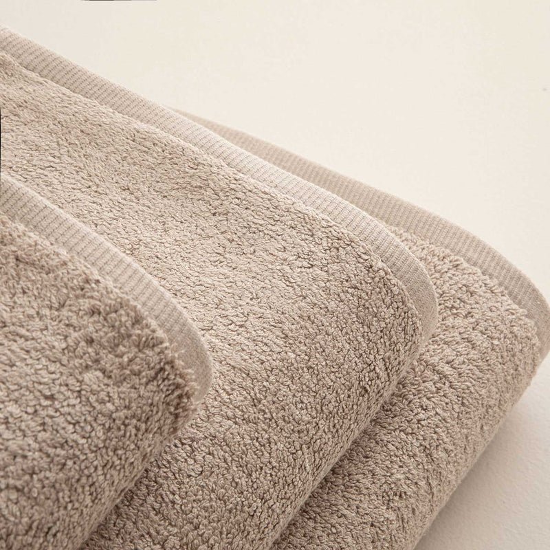Chakra Samantha Bath Towel 85X150Cm Beige