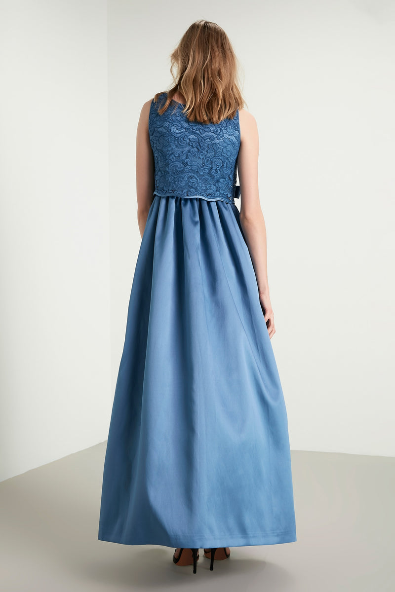 Machka Sleeveless Bow-Front Lace Detail A-Line Long Dress Blue
