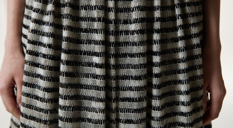 Machka Line Pattern Textured Skirt Black