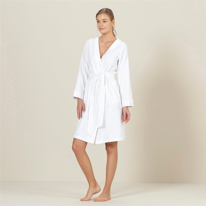 Chakra Bamboo Floss Women Bathrobe White